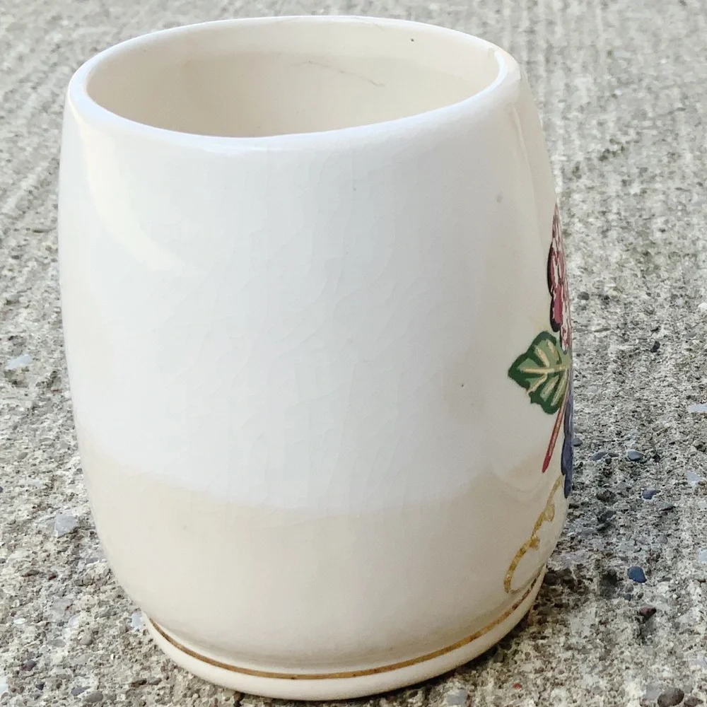 Vintage Knott’s Berry Farm berry sugar bowl farmhouse